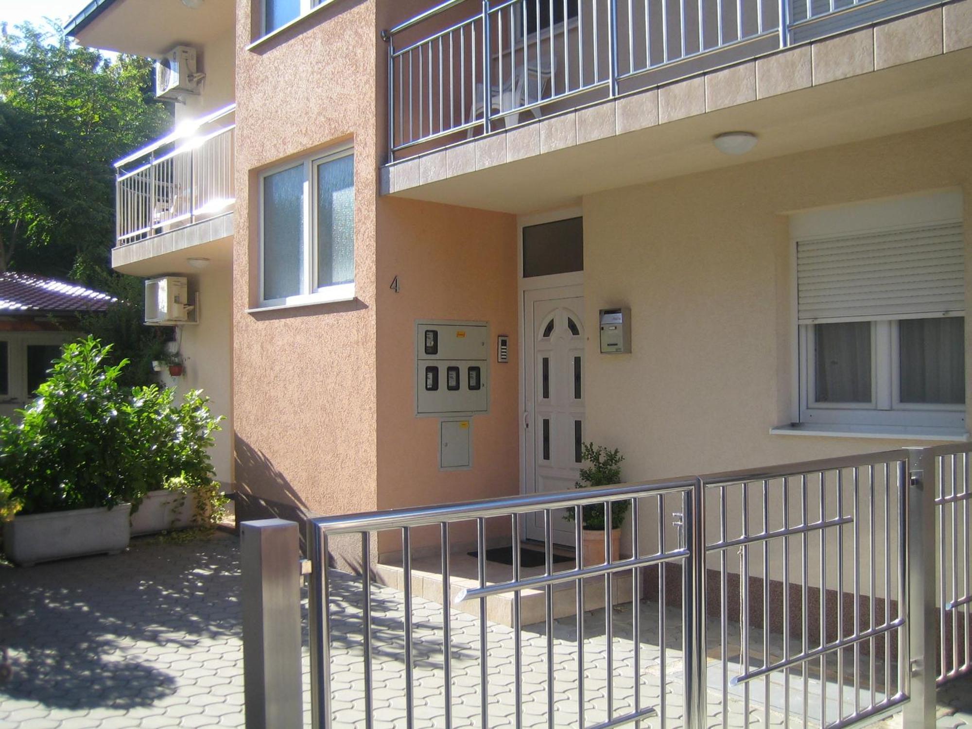 Apartman Mona Mostar Eksteriør billede