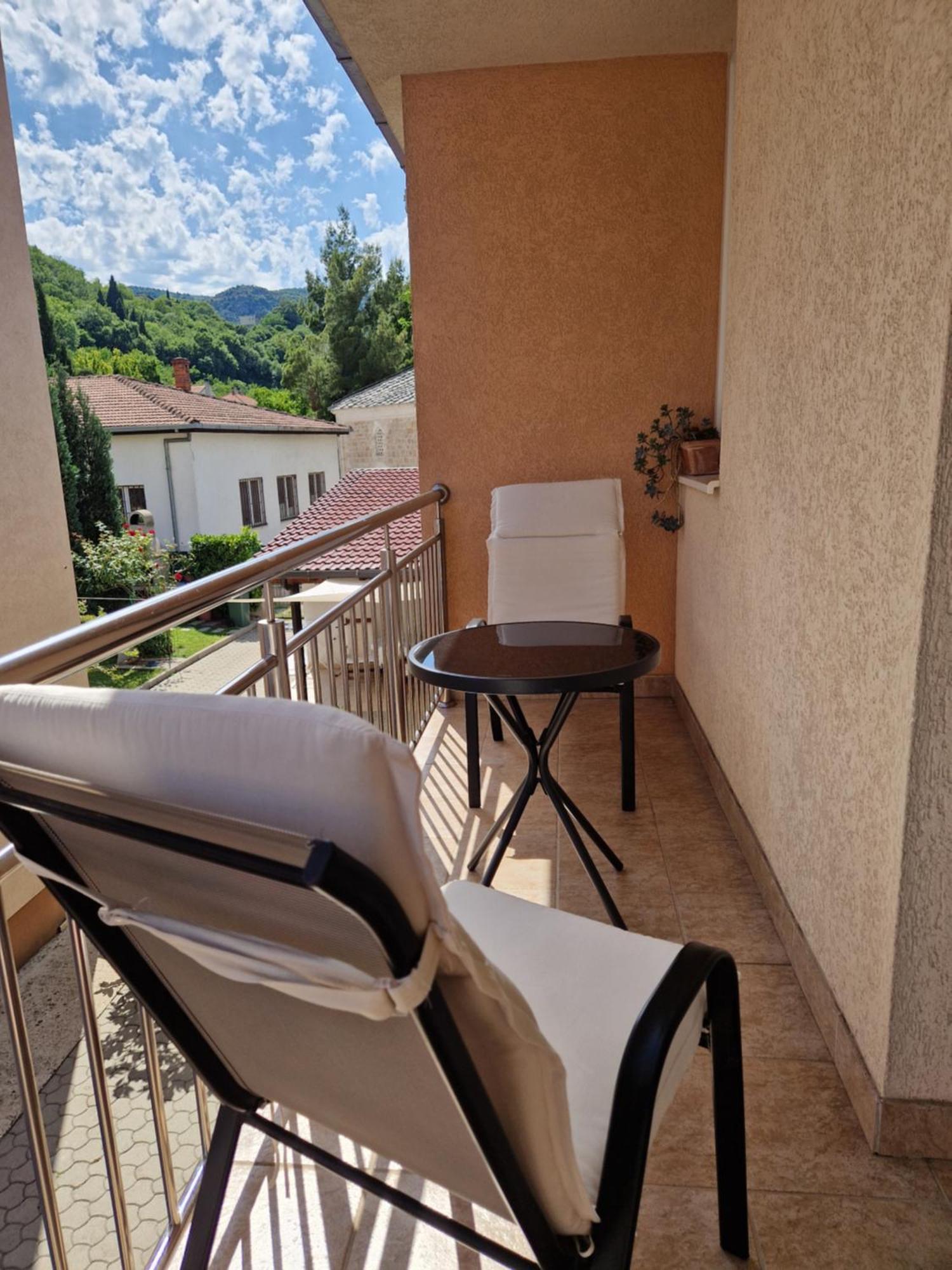 Apartman Mona Mostar Eksteriør billede